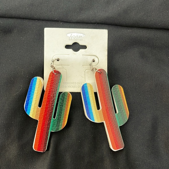 Leather Cactus Dangle Earring - Picture 2 of 3